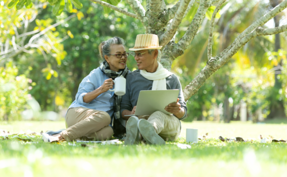 Tips for Seniors to stay safe online!