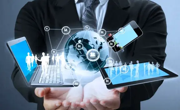 Hot Internet Safety Tips for the Summer